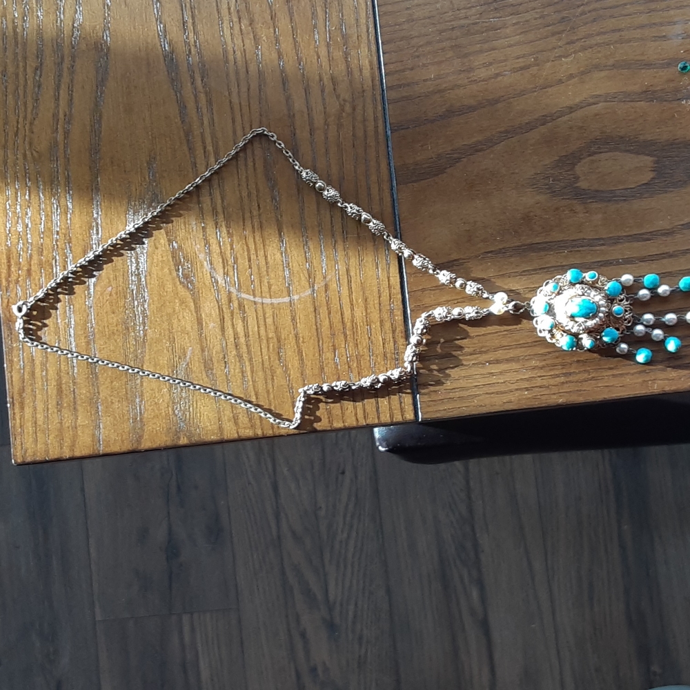 Necklace - Picture 3 of 4